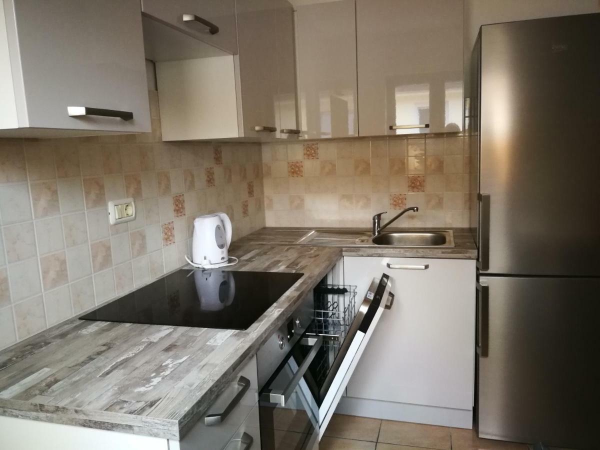 فيلا House Ceh Črni Kal المظهر الخارجي الصورة